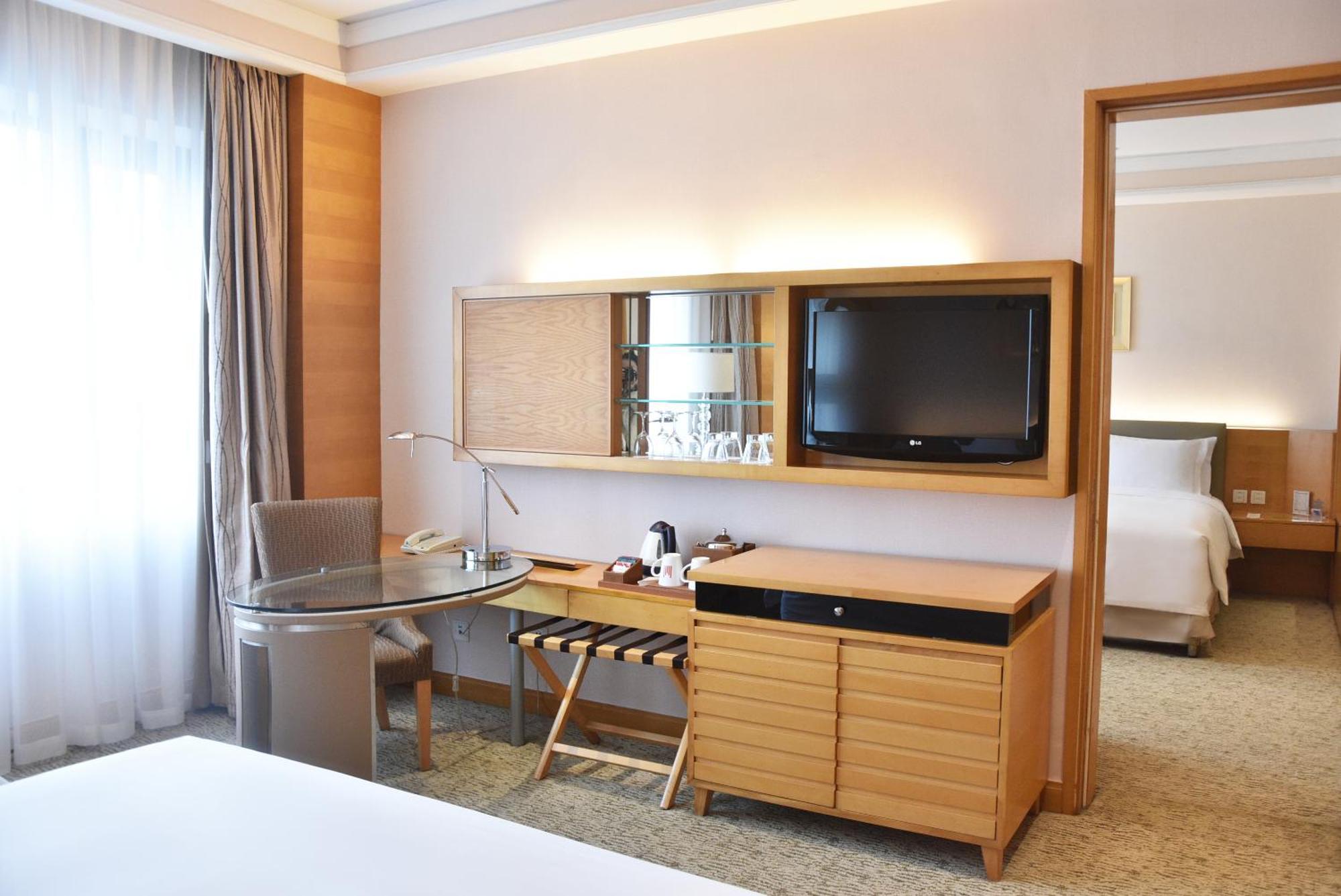Millennium Hotel Chengdu - Close To Wuhou Shrine And Chengdu South Railway Station,Fluent English Service Room photo